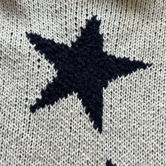 Star sweater - Picture 2 of 6